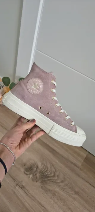 Converse con plataforma talla 41 ante malva