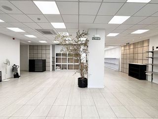 Local comercial en venta en Ermitagaña - Mendebaldea en Pamplona