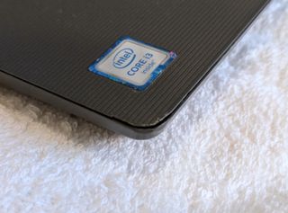 Portátil Lenovo Ideapad V130-14IKB