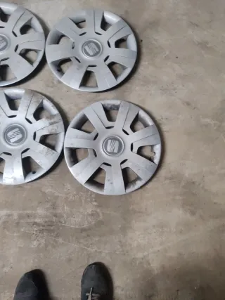 Tapacubos Seat 16 Negro Gris