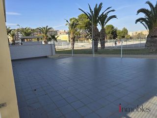 Local comercial en alquiler en Parque Sensal en Castellón de la Plana