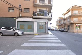 Local comercial en alquiler en Rafelbuñol/Rafelbunyol