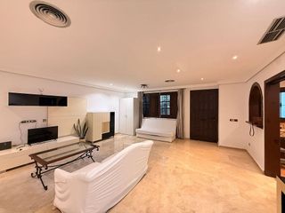 Piso en alquiler en Puerto Banús en Marbella