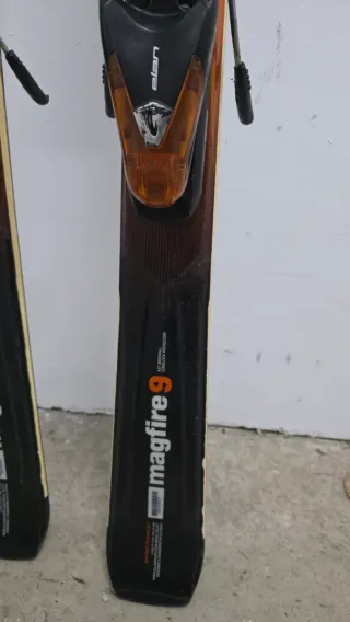 Esquís Elan Magfire Naranja