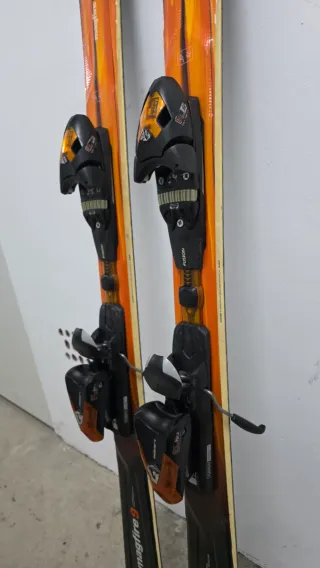 Esquís Elan Magfire Naranja