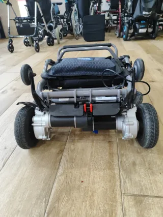 Silla de ruedas eléctrica plegable (22kg)