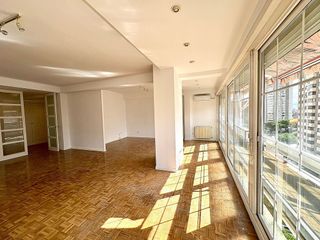 Piso en alquiler en Costillares en Madrid