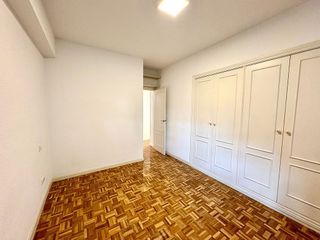 Piso en alquiler en Costillares en Madrid