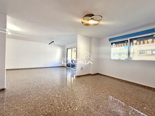 Piso en alquiler en El Pilar en Valencia