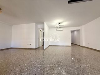 Piso en alquiler en El Pilar en Valencia