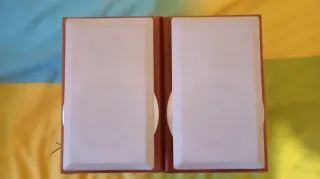 Altavoces Philips 2 vías.