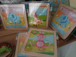 Pack5juguetes.Cubode Actividadesmordedores,puzles