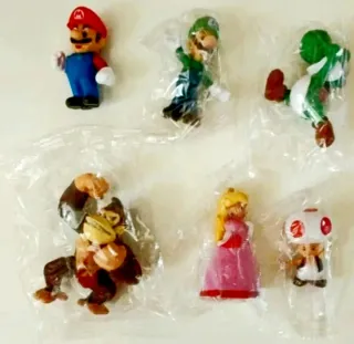 Set 6 action figure Super Mario. Busta sigillata