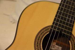 Guitarra Clásica Valeriano Bernal