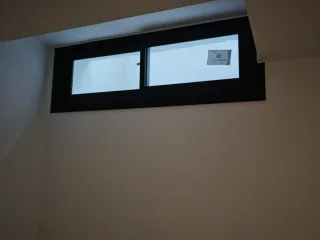 Carpintería de aluminio, persianas y cristales