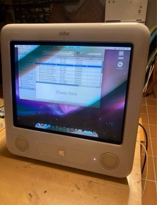 Apple eMac A1002 Ordenador Blanco