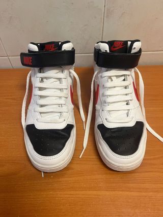 Zapatillas Nike Talla 39 Blancas/Negras/Rojas