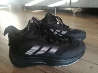 Scarpe Adidas nere uomo
