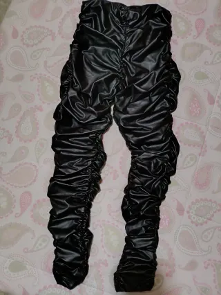 Pantalón elástico de polipiel, Talla única