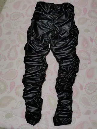 Pantalón elástico de polipiel, Talla única