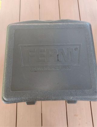 Rozadora Ranuradora FERM 1700w con maletín