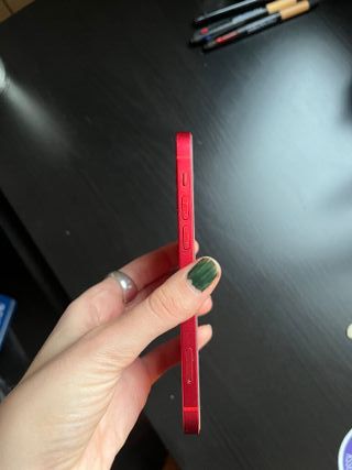 iPhone 12 64GB Rojo