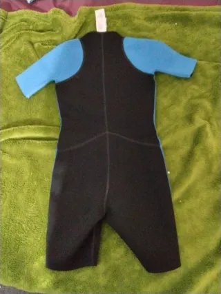 Traje de neopreno buceo T.8 años