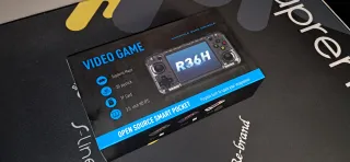 Console Portatile R36H