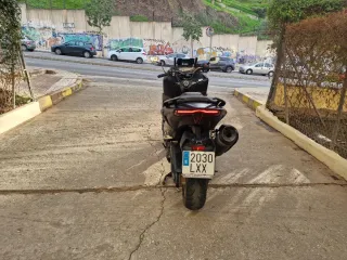 Yamaha TMAX Tech MAX 560 2022