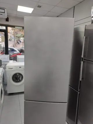 ◇Nevera bosch 185.centímetros◇