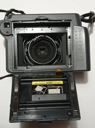 Cámara Fujifilm Instax 100
