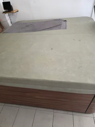 Jacuzzi 6 personas precio no negociable