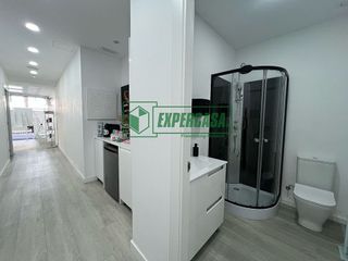 Local comercial en venta en Núcleo Urbano en Pobla de Vallbona (la)