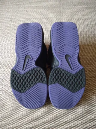 Nike LeBron Witness 8. Talla 44