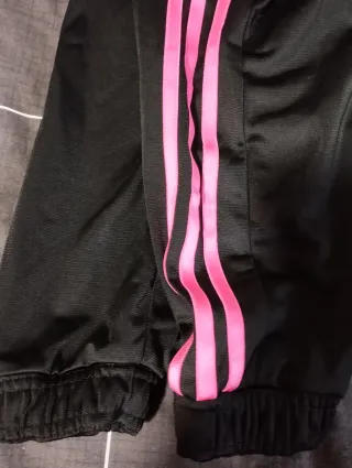 Pantalón deportivo Adidas chica negro rosa