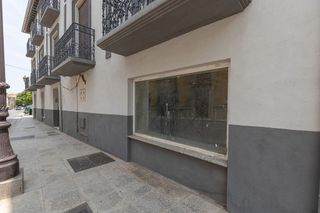 Local comercial en venta en Guadix
