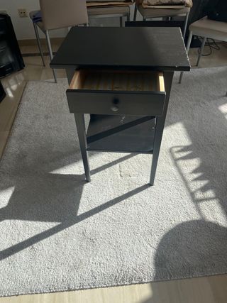 Mesita recibidor negra