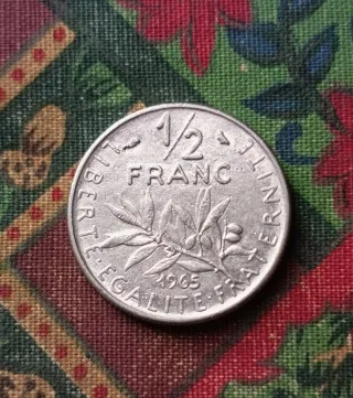 Colección de 13 Monedas Internacionales