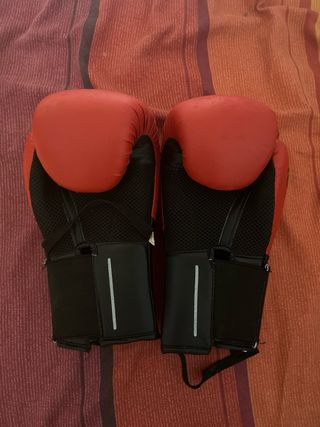 Guantes de Boxeo, kickboxing 10 oz Rojos