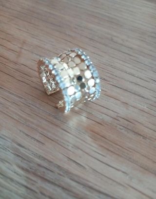 Anello oro effetto squame