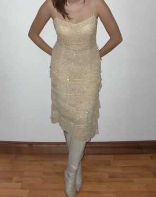 Vestidos de ceremonia o fiesta.