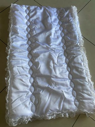 Piumone e paracolpi culla bianco