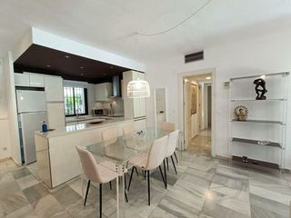 Piso en alquiler en Puerto Banús en Marbella