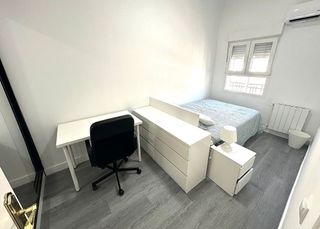 Piso en alquiler en Pacífico en Madrid