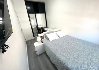 Piso en alquiler en Pacífico en Madrid