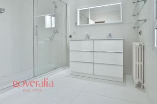 Piso en alquiler en Recoletos en Madrid