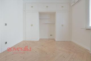 Piso en alquiler en Recoletos en Madrid