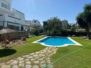 Piso en alquiler en Puerto Banús en Marbella