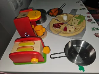Cocina de juguete infantil con accesorios