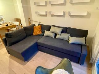 Sofá Cama Chaise Long IKEA Gris con almacenamiento